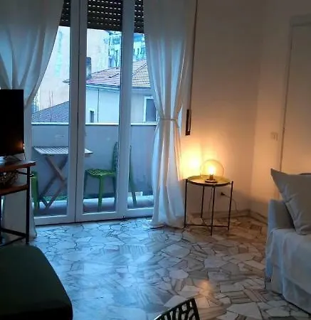 Two Appartments ميلان